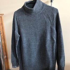 Woolrich sweater